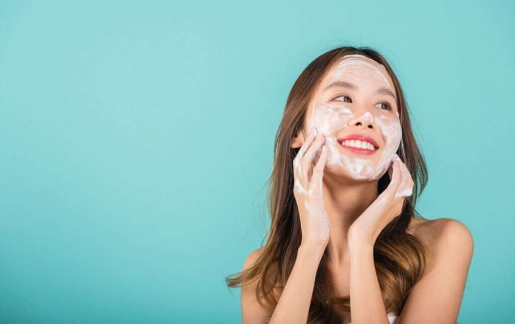 Learn about 9 rules for post-facial skincare!