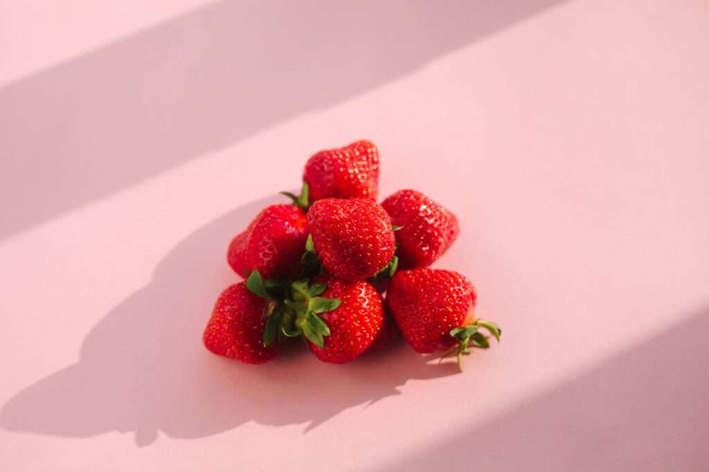 Do you know how to make a strawberry facial mask?